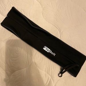 FlipBelt workout belt